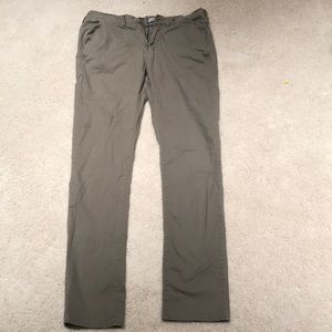 BKE JAKE khakis. 33L narrow leg style.